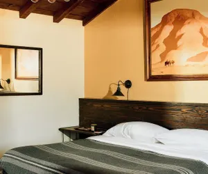 Photo 4 - Pioneertown Motel