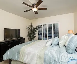 Photo 3 - Royal Palm Condo By Signature Vacation Rentals