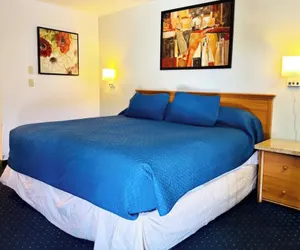 Photo 4 - Beaverton Budget Inn by Capital O Portland