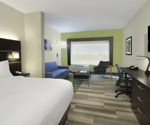 Photo 5 - Holiday Inn Express & Suites Brookshire - Katy Freeway, an IHG Hotel