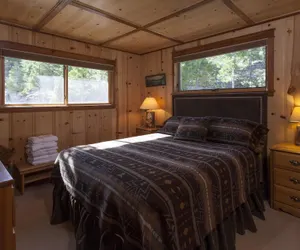 Photo 4 - Tash Luxury Vacation Rental by RedAwning