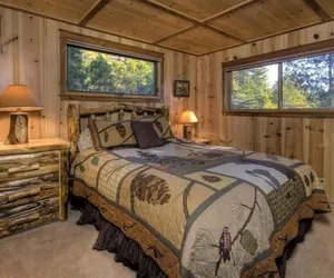 Photo 5 - Tash Luxury Vacation Rental by RedAwning