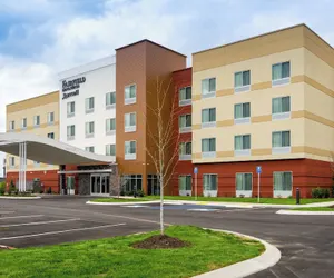 Photo 2 - Fairfield Inn & Suites by Marriott Dickson