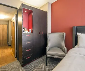 Photo 4 - Four Points By Sheraton Manhattan Midtown West