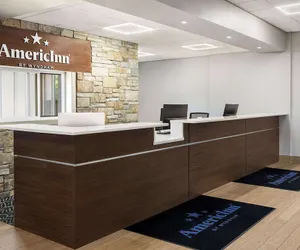 Photo 5 - AmericInn by Wyndham La Crosse Riverfront-Conference Center