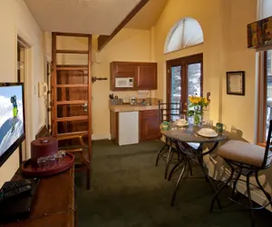 Photo 3 - Alpine Village Suites