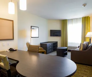 Photo 3 - Candlewood Suites Buda - Austin SW, an IHG Hotel