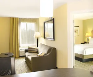 Photo 5 - Candlewood Suites York, an IHG Hotel