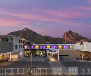 Photo 2 - Mountain Shadows Resort Scottsdale