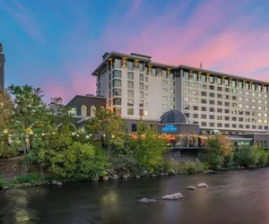 Photo 2 - Renaissance Reno Downtown Hotel & Spa