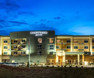 Photo 2 - Courtyard by Marriott Somerset