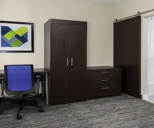 Photo 3 - Holiday Inn Express Kansas City Downtown by IHG