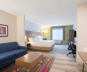 Photo 2 - Holiday Inn Express & Suites Owings Mills-Baltimore Area by IHG