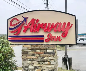 Photo 2 - Airway Inn - IAH Airport