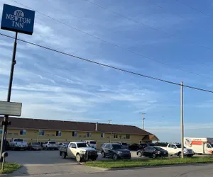 Photo 2 - Newton Inn In Newton, KS