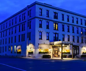 Photo 2 - Penn Wells Historic Hotel