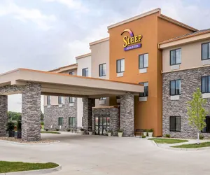 Photo 2 - Sleep Inn & Suites West Des Moines near Jordan Creek