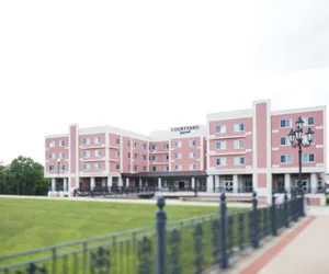 Photo 2 - Courtyard by Marriott Rome