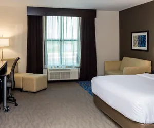 Photo 3 - Holiday Inn Paducah Riverfront by IHG