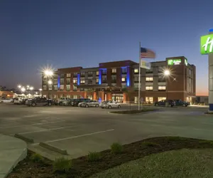 Photo 2 - Holiday Inn Express & Suites Dodge City, an IHG Hotel