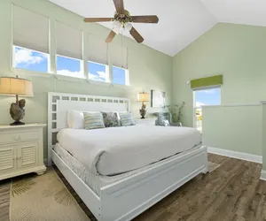 Photo 5 - Sandpiper Cove Resort by Panhandle Getaways