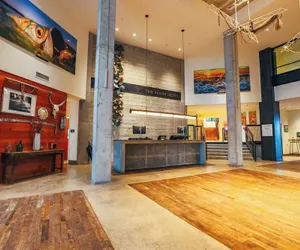 Photo 3 - The Perry Hotel & Marina Key West