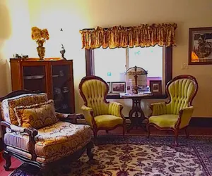 Photo 4 - River House Lodge
