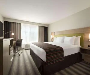 Photo 2 - Country Inn & Suites by Radisson, Indianola, IA