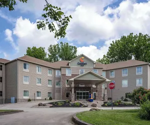 Photo 2 - Comfort Inn