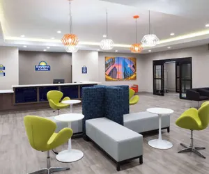 Photo 2 - Days Inn & Suites by Wyndham Houston NW Cypress