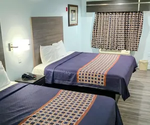 Photo 5 - Scottish Inns and Suites East Sam Houston Pkwy