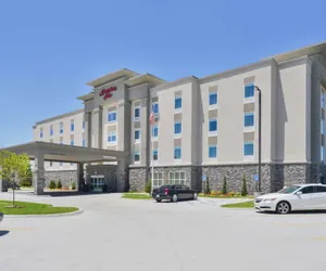 Photo 2 - Hampton Inn Emporia