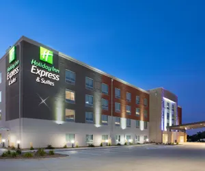 Photo 2 - Holiday Inn Express & Suites Sterling, an IHG Hotel