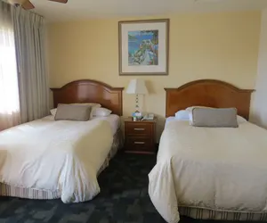 Photo 5 - Laguna Lodge