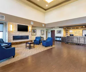 Photo 3 - MainStay Suites Near Denver Downtown