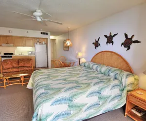 Photo 4 - Royal Kahana #319 Studio Bedroom Condo by RedAwning