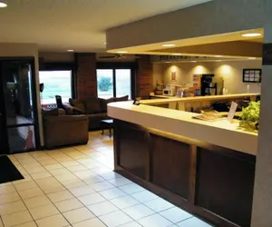 Photo 2 - Capital O Amerihost Inn and Suites Mexico Hwy 54 MO