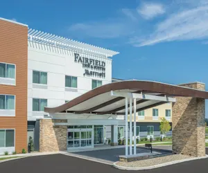 Photo 2 - Fairfield Inn & Suites by Marriott Bloomsburg