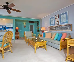 Photo 2 - Maui Sands #6e 1 Bedroom Condo by RedAwning