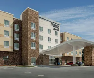 Photo 2 - Fairfield Inn and Suites by Marriott Washington