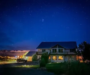 Photo 2 - Bryce Trails Bed and Breakfast