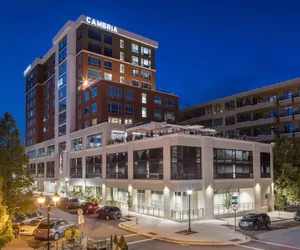 Photo 2 - Cambria Hotel Downtown Asheville