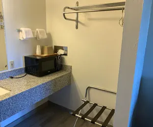 Photo 2 - Landmark Inn