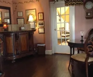 Photo 3 - Island Guest House B&B