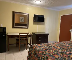 Photo 5 - Kings Rest Motel