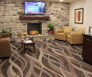 Photo 5 - Cobblestone Inn & Suites - Lamoni