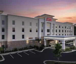 Photo 2 - Hampton Inn & Suites Walterboro