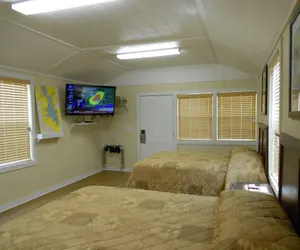 Photo 5 - Toledo Bend RV Resort and Cabins
