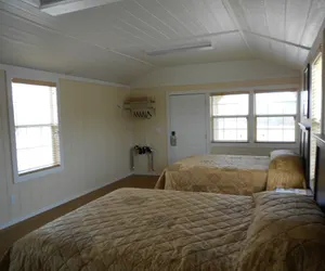 Photo 4 - Toledo Bend RV Resort and Cabins