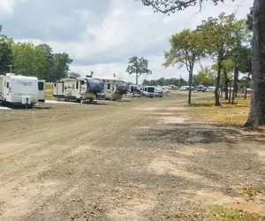 Photo 2 - Toledo Bend RV Resort and Cabins